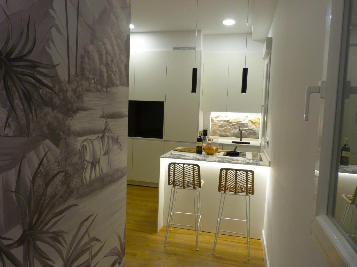 Chic Gran Via, Nuevo Apartamento De Diseno En Gros By Chicdonosti Сан-Себастьян Экстерьер фото